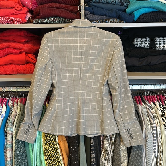 Express gray pink plaid one button closure 2 pocket blazer size 0 - Picture 3 of 3